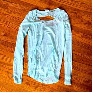 Pink aquamarine long sleeve tshirt. Back opening.